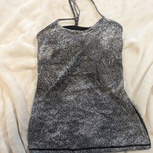 Lululemon top
